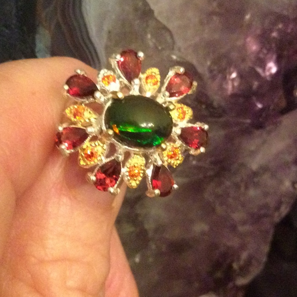 Genuine Black Opal with Garnets Ring - Picture 11 of 16